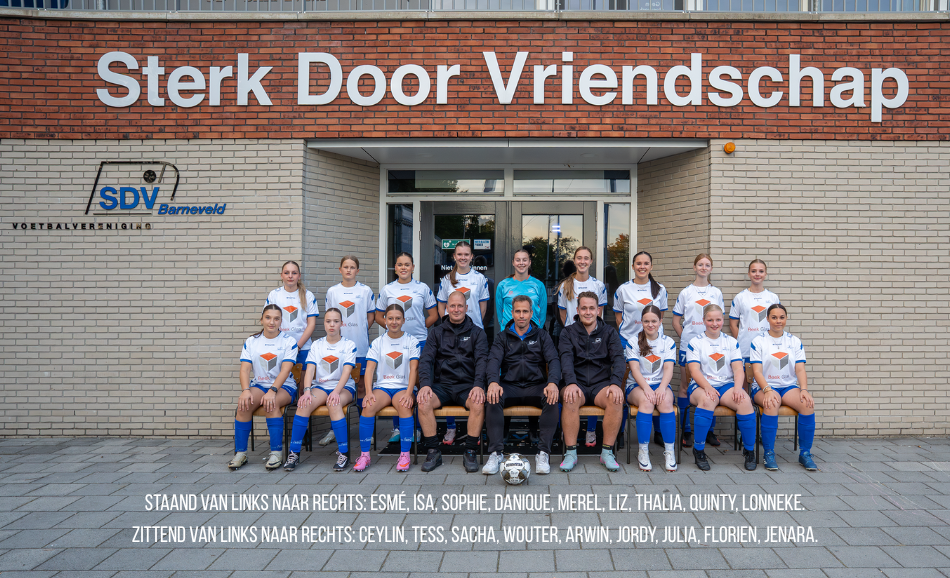 teamfoto MO17-1 2025 - 2026