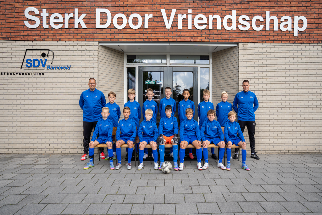 Sdvb SDVB JO13-3 in het nieuw dit seizoen. | SDV Barneveld
