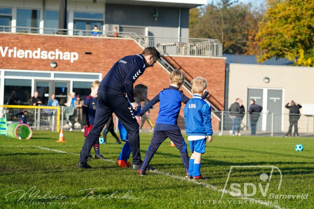 SDVB trapt AF: Mini-pupillen voetbal blijkt schot in de roos. 1