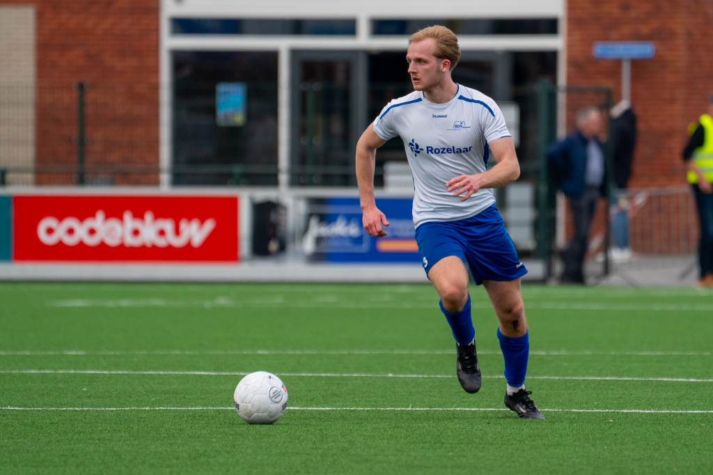 Timo Schefczyk (24) is terug. 1